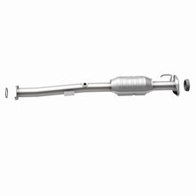Load image into Gallery viewer, MagnaFlow Direct Fit Catalytic Converter 2000 Chevy Tracker 1.6L