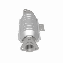 Load image into Gallery viewer, MagnaFlow Direct Fit Catalytic Converter 98 Elantra 1.8L Rear Conv 9