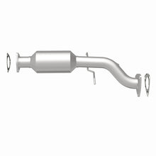 Load image into Gallery viewer, MagnaFlow Direct Fit Catalytic Converter California Grade 96-98 Chevrolet Blazer 4.3L