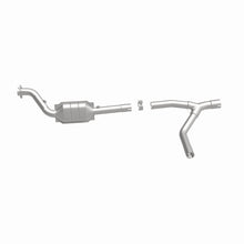 Load image into Gallery viewer, MagnaFlow Direct Fit Catalytic Converter 04-05 Dodge Ram 1500 Pickup 5.7L P/S