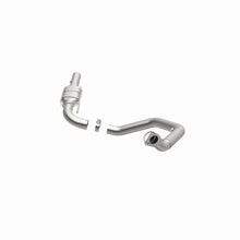 Load image into Gallery viewer, MagnaFlow Direct Fit Catalytic Converter 03-07 GM 2500/3500 D/S OEM