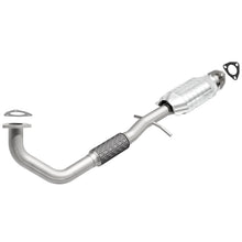 Load image into Gallery viewer, MagnaFlow Direct Fit Catalytic Converter 01-02 Saturn Rear OEM
