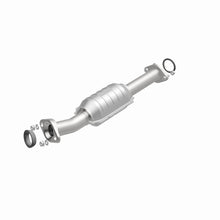 Load image into Gallery viewer, MagnaFlow Direct Fit Catalytic Converter 2002 Suzuki Aerio 2.0L