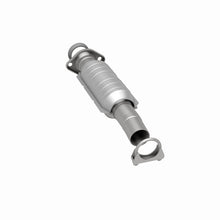 Load image into Gallery viewer, MagnaFlow Direct Fit Catalytic Converter 04-06 Toyota Sienna 3.3L AWD Rear