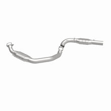 Load image into Gallery viewer, MagnaFlow Direct Fit Catalytic Converter 03-05 Express 2500 4.8L Driver Side