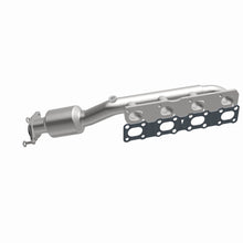 Load image into Gallery viewer, MagnaFlow Direct Fit Catalytic Converter 07 Titan 5.6L D/S manif OEM