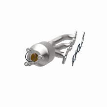 Load image into Gallery viewer, MagnaFlow Direct Fit Catalytic Converter 01-04 Nissan Frontier Passenger Side Manifold