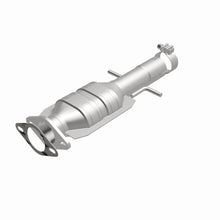 Load image into Gallery viewer, MagnaFlow Direct Fit Catalytic Converter 08 G6 3.5L underbody OEM