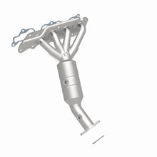 Load image into Gallery viewer, MagnaFlow Direct Fit Catalytic Converter 2006 Ford Fusion/Mercury Milan 2.3L