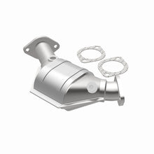 Load image into Gallery viewer, MagnaFlow Direct Fit Catalytic Converter 95-99 Subaru Impreza 2.2L
