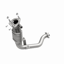 Load image into Gallery viewer, MagnaFlow Direct Fit Catalytic Converter 01-04 Ford Escape