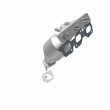 Load image into Gallery viewer, MagnaFlow Direct Fit Catalytic Converter 01-05 Ford Escape 3.0L
