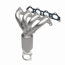 Load image into Gallery viewer, MagnaFlow Direct Fit Catalytic Converter 05-06 Kia Sportage 2.0L