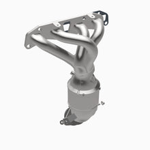 Load image into Gallery viewer, MagnaFlow Direct Fit Catalytic Converter 02-06 Sentra 2.5L OEM