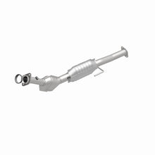 Load image into Gallery viewer, MagnaFlow Direct Fit Catalytic Converter 2007-2011 RANGER 2.3L Underbody
