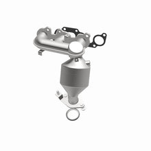 Load image into Gallery viewer, MagnaFlow Direct Fit Catalytic Converter Avalon/Sienna manif OEM
