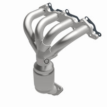 Load image into Gallery viewer, MagnaFlow Direct Fit Catalytic Converter 03-04 Kia Rio 1.6L (CA Emissions)