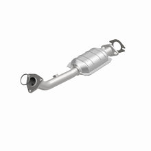 Load image into Gallery viewer, MagnaFlow Direct Fit Catalytic Converter 01-04 Pathfinder Driver Side Rear