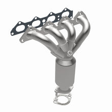 Load image into Gallery viewer, MagnaFlow Direct Fit Catalytic Converter 05-06 Kia Sportage 2.0L