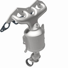 Load image into Gallery viewer, MagnaFlow Direct Fit Catalytic Converter Honda 00-05 Civic 1.7L