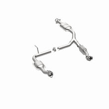 Load image into Gallery viewer, MagnaFlow Direct Fit Catalytic Converter 02-04 Explorer 4L Y OEM