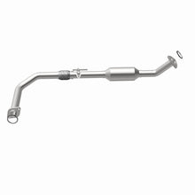 Load image into Gallery viewer, MagnaFlow Direct Fit Catalytic Converter OEM 2003-2004 Toyota Tundra Underbody - 47.125in Length