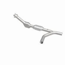 Load image into Gallery viewer, MagnaFlow Direct Fit Catalytic Converter 00-04 Ford E150 4.6L P/S