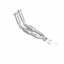 Load image into Gallery viewer, MagnaFlow Direct Fit Catalytic Converter 99-01 Volvo S80 2.8L