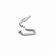 Load image into Gallery viewer, MagnaFlow Direct Fit Catalytic Converter 03-07 GM 2500/3500 D/S OEM