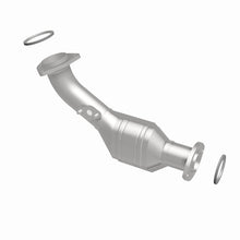 Load image into Gallery viewer, MagnaFlow Direct Fit Catalytic Converter 02-04 Tacoma 3.4L front 50S