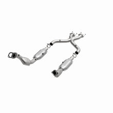 Load image into Gallery viewer, MagnaFlow Direct Fit Catalytic Converter Mustang 04 4.6L CA