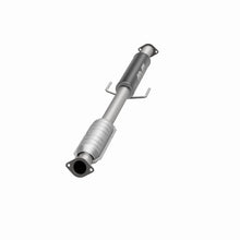 Load image into Gallery viewer, MagnaFlow Direct Fit Catalytic Converter 2012 Hyundai Sonata 2.0L