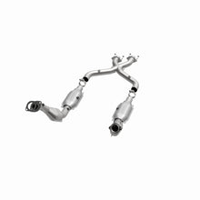 Load image into Gallery viewer, MagnaFlow Direct Fit Catalytic Converter Mustang 04 4.6L CA