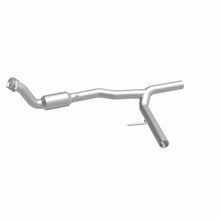 Load image into Gallery viewer, MagnaFlow Direct Fit Catalytic Converter OEM 05-08 Ford F150 4.2L V6 (Passenger Side)