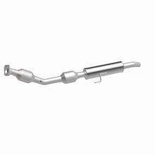 Load image into Gallery viewer, MagnaFlow Direct Fit Catalytic Converter 07-08 Toyota Yaris OEM