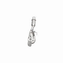 Load image into Gallery viewer, MagnaFlow Direct Fit Catalytic Converter California Grade CARB Compliant 95-97 Toyota Avalon