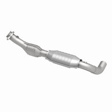 Load image into Gallery viewer, MagnaFlow Direct Fit Catalytic Converter 97-98 F150/F250 4.6L 4Wd D/