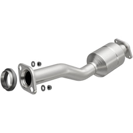 MagnaFlow Direct Fit Catalytic Converter 2009-2014 Sentra 2.0 L Underbody