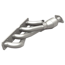 Load image into Gallery viewer, MagnaFlow Direct Fit Catalytic Converter 07 Titan 5.6L D/S manif OEM