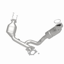 Load image into Gallery viewer, MagnaFlow Direct Fit Catalytic Converter 00-03 Ford Taurus 3.0L