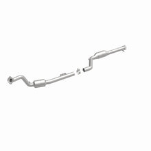 Load image into Gallery viewer, MagnaFlow Direct Fit Catalytic Converter 96-98 Mercedes SL500 5.0L
