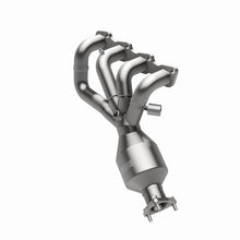 Load image into Gallery viewer, MagnaFlow Direct Fit Catalytic Converter 98-99 Nissan Frontier 2.4L