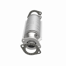 Load image into Gallery viewer, MagnaFlow Direct Fit Catalytic Converter 95-96 Nissan Sentra 1.6L