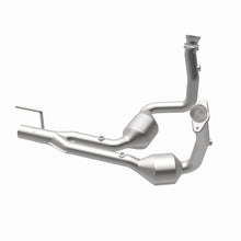 Load image into Gallery viewer, MagnaFlow Direct Fit Catalytic Converter 04 Jeep Grand Cherokee 4.7L
