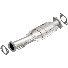 MagnaFlow Direct Fit Catalytic Converter 09-11 GMC Acadia 3.6L