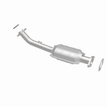 Load image into Gallery viewer, MagnaFlow Direct Fit Catalytic Converter 01-04 Pathfinder Driver Side Rear