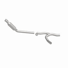 Load image into Gallery viewer, MagnaFlow Direct Fit Catalytic Converter OEM 2005 Dodge Ram 1500 Underbody
