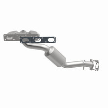 Load image into Gallery viewer, MagnaFlow Direct Fit Catalytic Converter BMW 3 01-05 Front