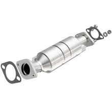Load image into Gallery viewer, MagnaFlow Direct Fit Catalytic Converter 06-10 Hyundai Elantra 2.0L Rear/2011 Kia Soul 2.0L Rear