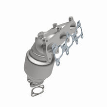 Load image into Gallery viewer, MagnaFlow Direct Fit Catalytic Converter 06 Kia Optima 2.7L